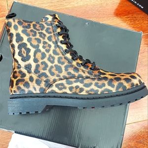 Leapord Print Combat Boot